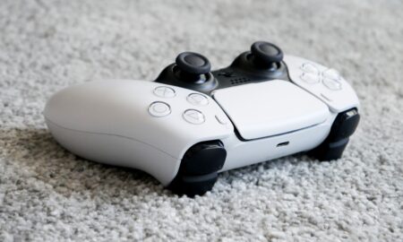 Sony Playstation 5 Dualsense Controller Header