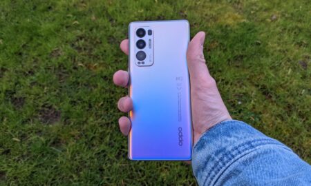 Oppo Find X3 Neo Back 1