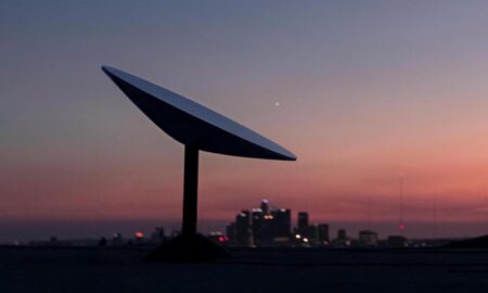 Starlink Header