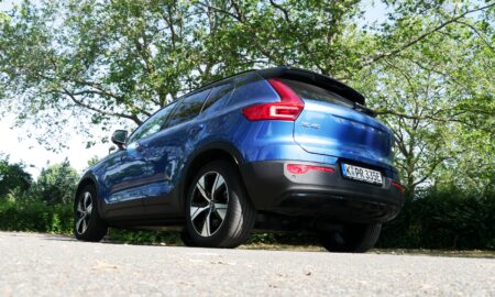 Volvo Xc40 Recharge Pure Electric Header