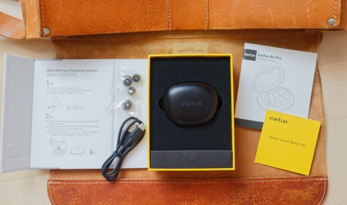 Earfun Air Pro Packaging 2