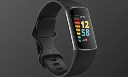 Fitbit Charge 5 Header