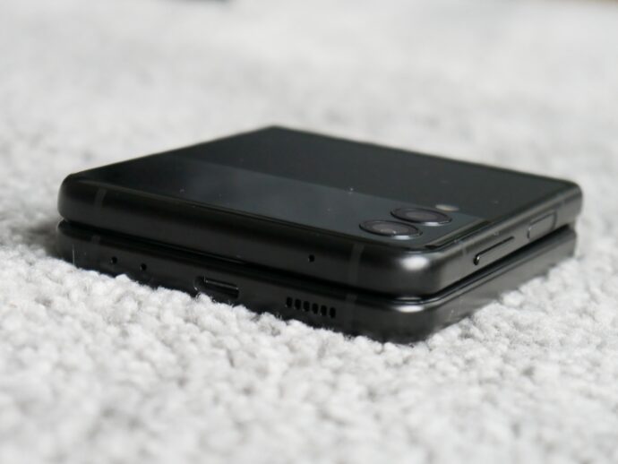 Samsung Galaxy Z Flip 3 Dicke