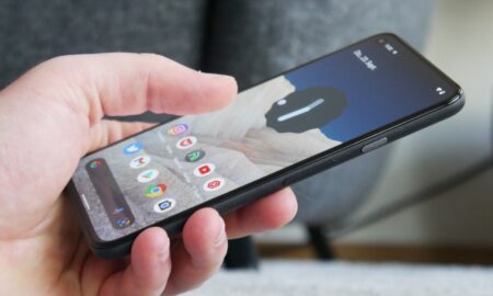 Android 12 Pixel 5 Header