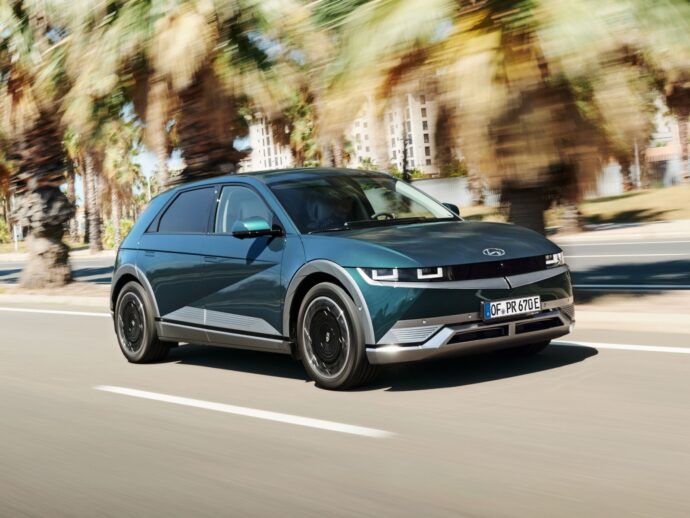 Hyundai Ioniq 5 Front Header