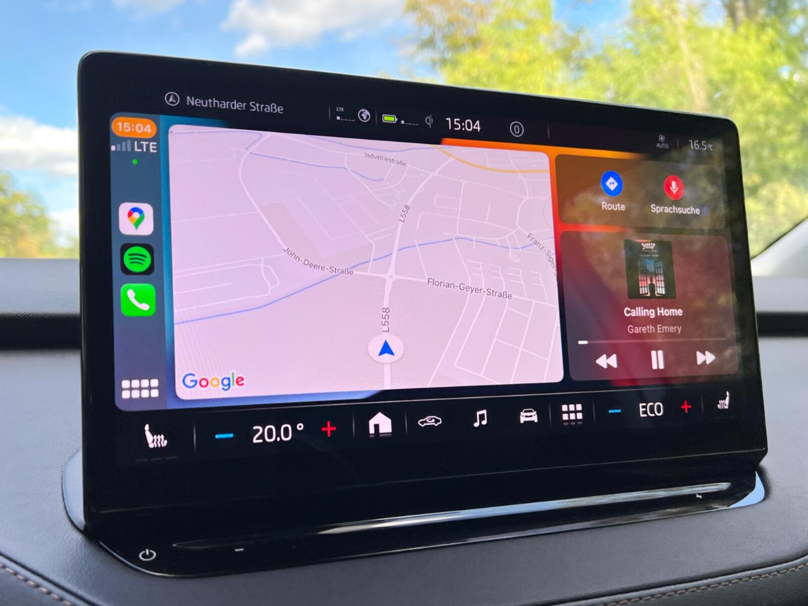 Bild › Skoda Enyaq Carplay