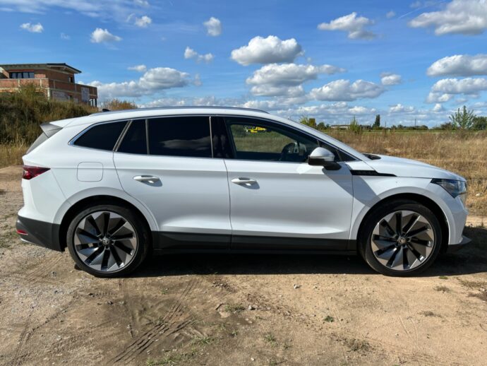Skoda Enyaq Seite
