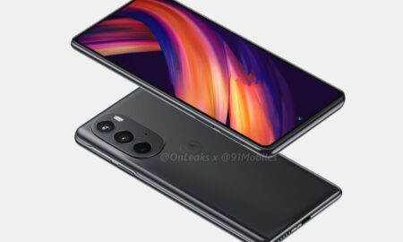 Motorola Edge 30 Ultra Render Top Down