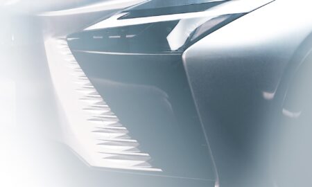 Lexus Rz Teaser Licht