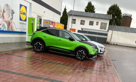 Opel Mokka E Laden