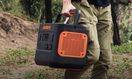 Jackery Solargenerator 2000 Pro 2