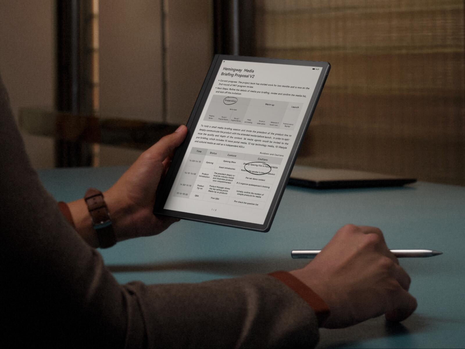 Huawei MatePad Paper: E-Reader mit HarmonyOS startet bei 499 Euro