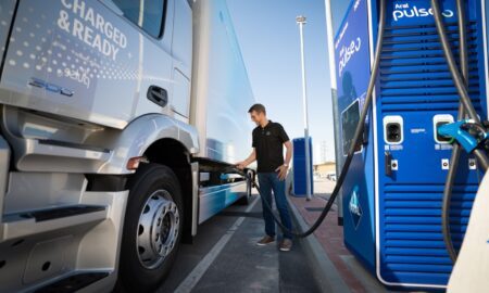 Aral Erste Ladestation Fuer Elektrische Lkw