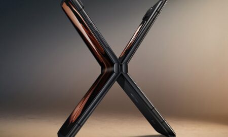 Motorola Razr 2022 Header