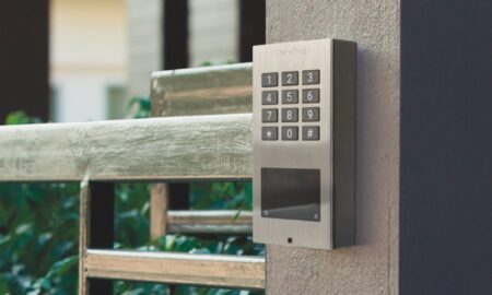 A1121 Surface Steel Gate Cmyk