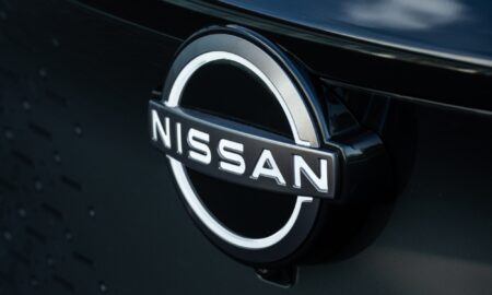 Nissan Logo Header
