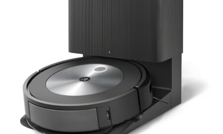 Roombacombo J5 Cleanbase Leftfacing