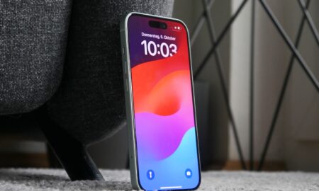 Apple Iphone 15 Front