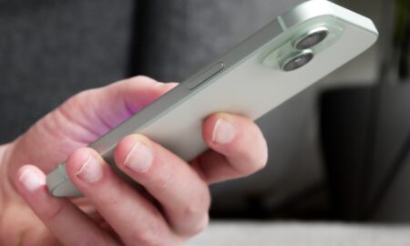 Apple Iphone 15 Green