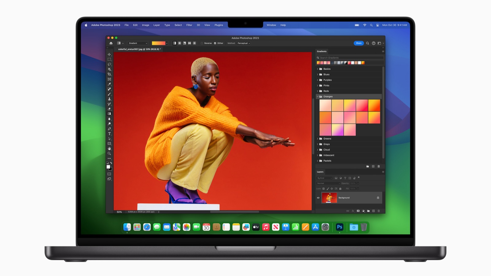 Apple Macbook Pro M3 Pro Photoshop 231030