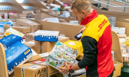 Dhl Xmas Starkverkehr 01