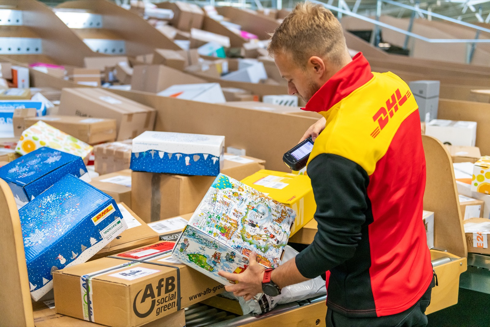 DHL-Das-sind-die-Fristen-zu-Weihnachten-2024