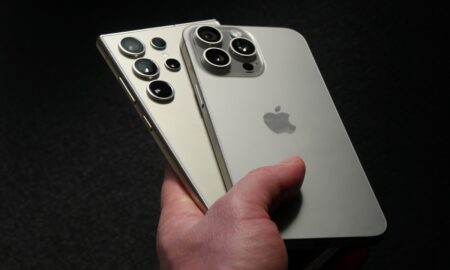 Apple Iphone 15 Pro Max Samsung Galaxy S24 Ultra Hand Header