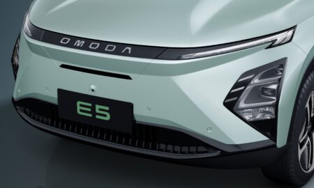 Omoda 5 Ev Header