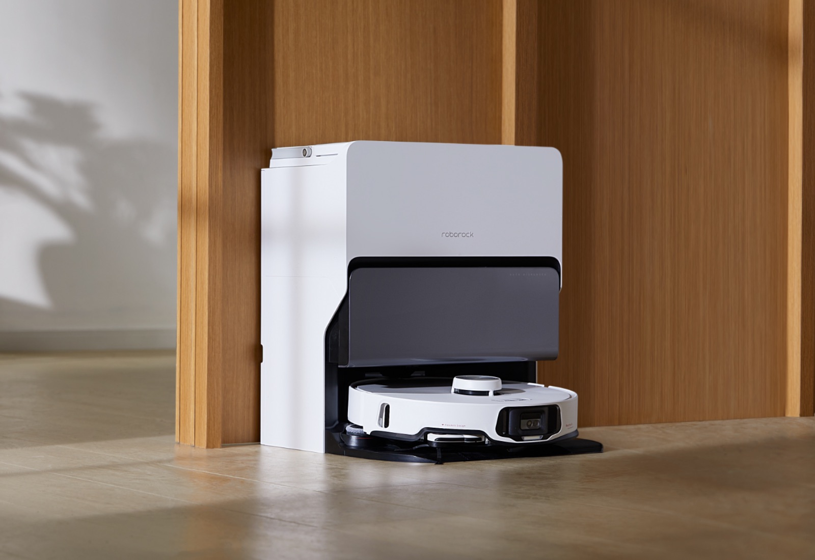 Roborock-S8-MaxV-Ultra-Sauroboter-Flaggschiff-setzt-neue-Ma-st-be-f-r-2024