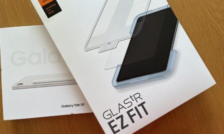 Spigen Glas.tr Ez Fit Header