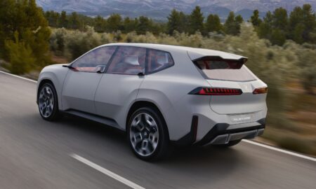 Bmw Vision Neue Klasse X Fahrt