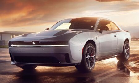 Dodge Charger Elektroauto Header