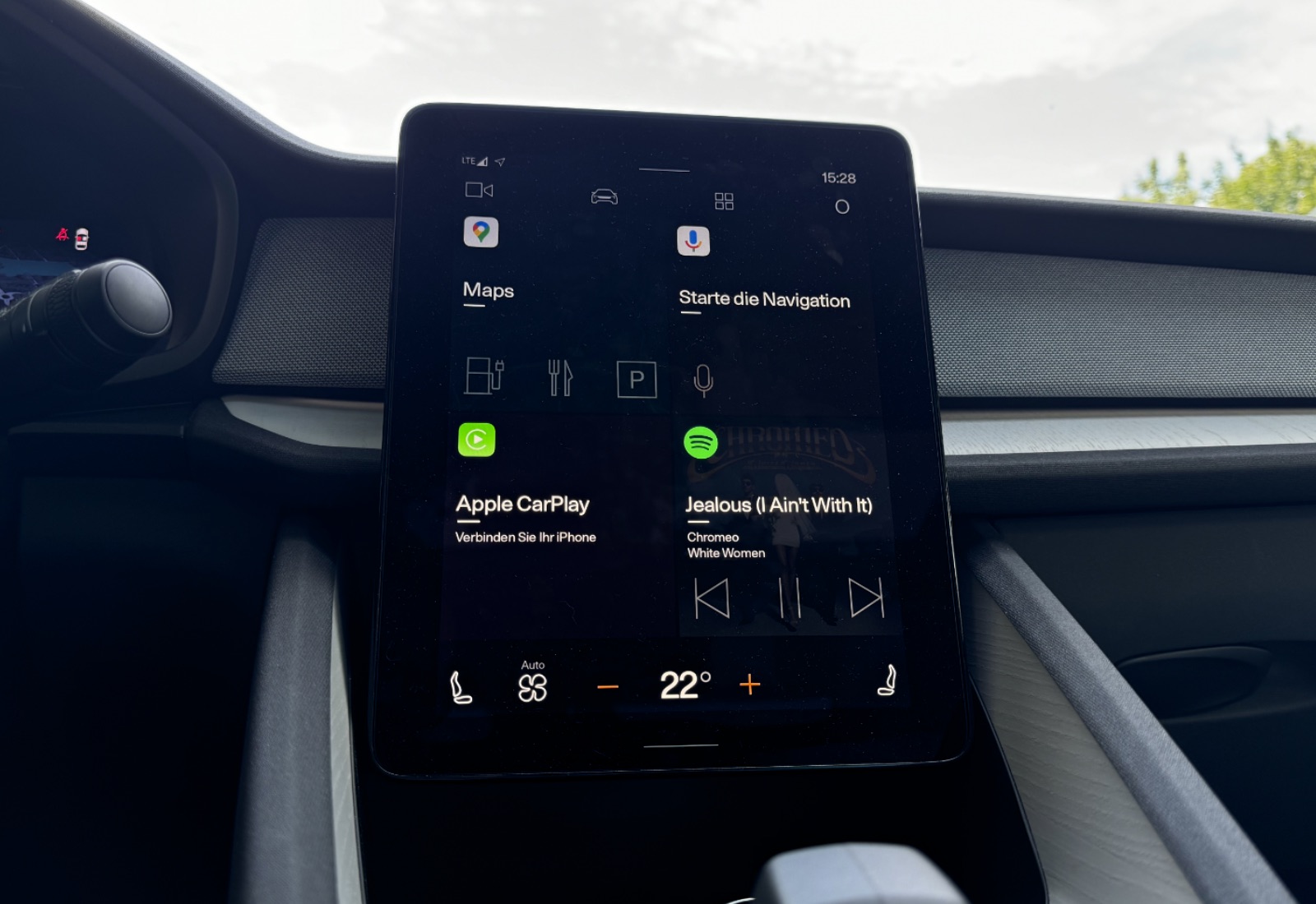 Polestar-2-Langzeit-Test-Die-Software