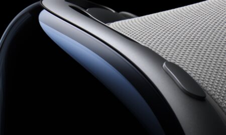 Apple Vision Detail Header