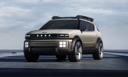 Hyundai Initium Header