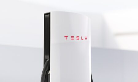 Tesla Supercharger V4