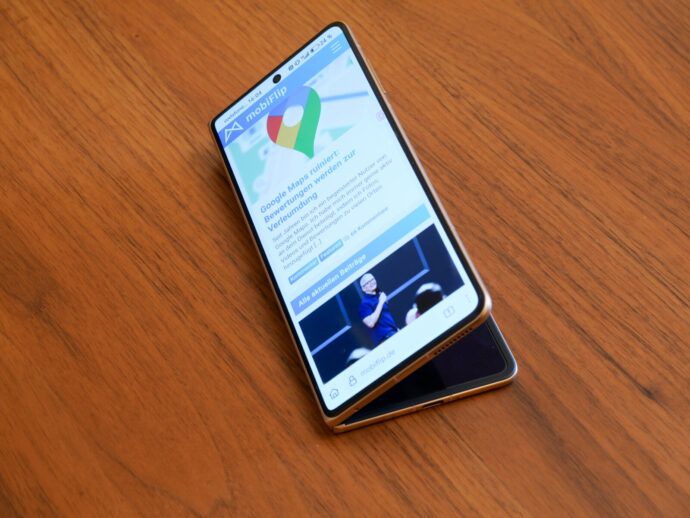 Honor Magic V3 Aufgeklappt 2