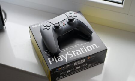Playstation Ps5 Dualsense Grau Controller Header