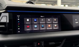 Porsche Macan Elektro Turbo 2024 Android