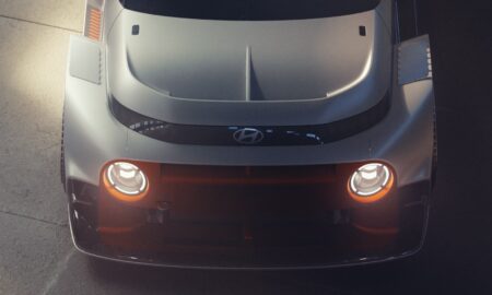 Hyundai Insteroid Header